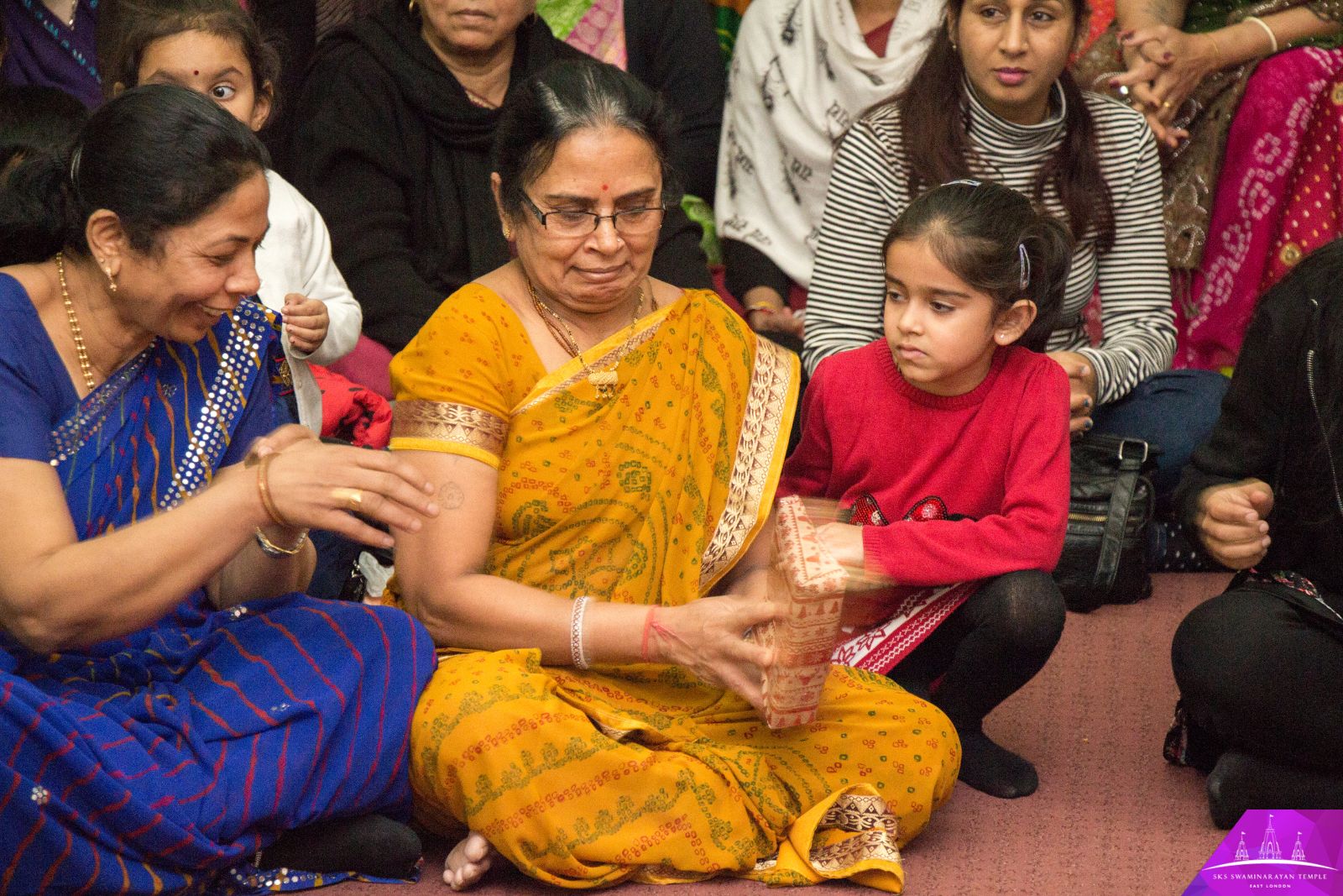 ©1987-2017 SKS Swaminarayan Temple East London